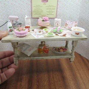 Dollhouse shabby pink kitchen baking preparation table. 1:12 dollhouse miniature furniture. Mini pastry shop. French Miniature pattiserie.