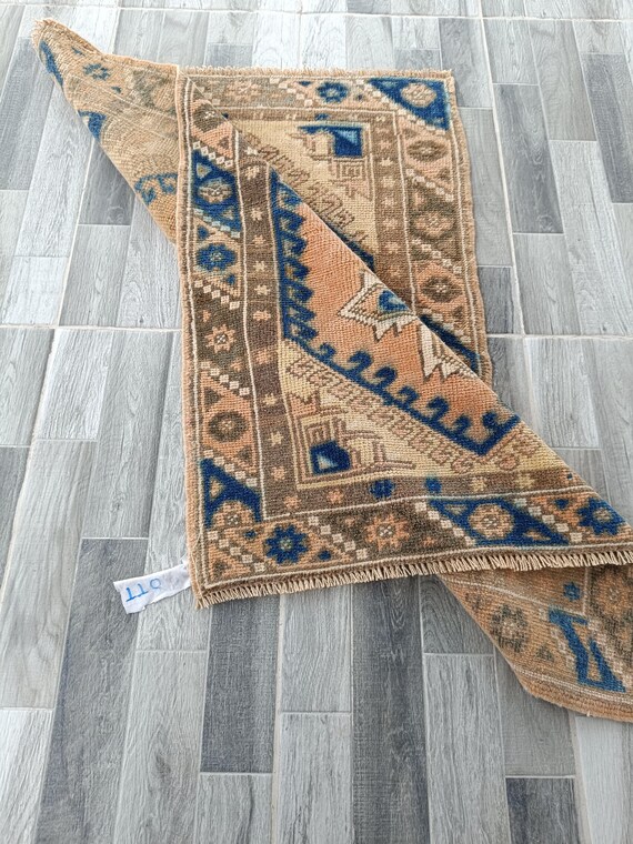 52×88 メダリオン　オレンジベージュ　トルコヴィンテージラグ　ミニサイズ 52×88 メダリオン オレンジベージュ トルコヴィンテージラグ ミニ