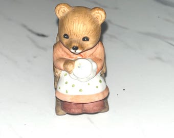 Homco Grandma Bear Figurine, Rocking Chair Sewing, Vintage Home Interior