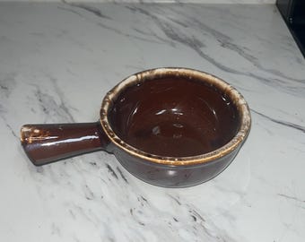 McCoy Pottery casserole crock, specifically the #7050