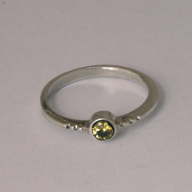 Hand forged Sterling Silver Solitaire Stacking ring with Green Peridot gemstone MADE TO ORDER image 2