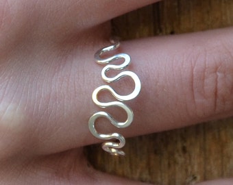 Silver ring  Sterling Silver ring  simple silver ring snakey ring, hand forged eco friendly Design jewelry MADE TO ORDER