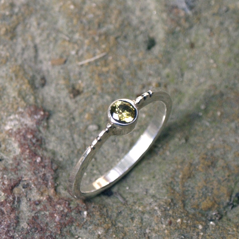 Hand forged Sterling Silver Solitaire Stacking ring with Green Peridot gemstone MADE TO ORDER image 3
