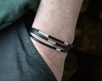 Sterling Silber und Schwarzes Lederband Armband.