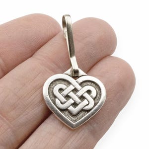 Celtic Heart Zipper Charm, Pewter Knot, Bag Accessory, Keychain Clip, Purse Decoration, Silver Irish Symbol
