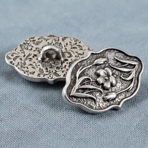 Silver Flower Button Clasp: Antique Silver Leather Cord Closure 2-Pack