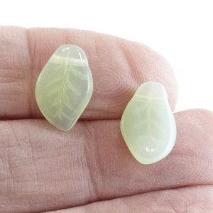 25 Light Mint Green Opal Leaf Beads, Czech Glass Nature Leaves image 3