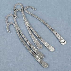 Star Sun Bookmark Celestial Charm Base Antique Silver Blank Hook Charm Finding Night Sky Jewelry Making Component Craft Supply Reader Gift