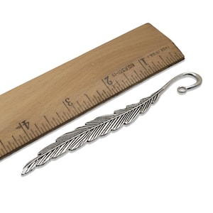 Silver feather bookmarks with engraved details and curved hooks; zinc alloy metal, DIY bookmark kit 5-pack.