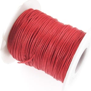 Vibrant Red 1mm Waxed Cotton Cord - 70 Meters - Versatile String for Jewelry Making, Binding, and Beading Bild 2