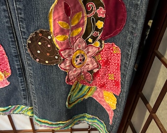 Jean bohème en denim recyclé avec application Art to Wear Eddie Bauer taille 6
