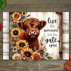 Tagliere con design a sublimazione di mucca scozzese divertente da scaricare, tagliere rustico in formato PNG, file di design digitale da scaricare per tagliere estivo