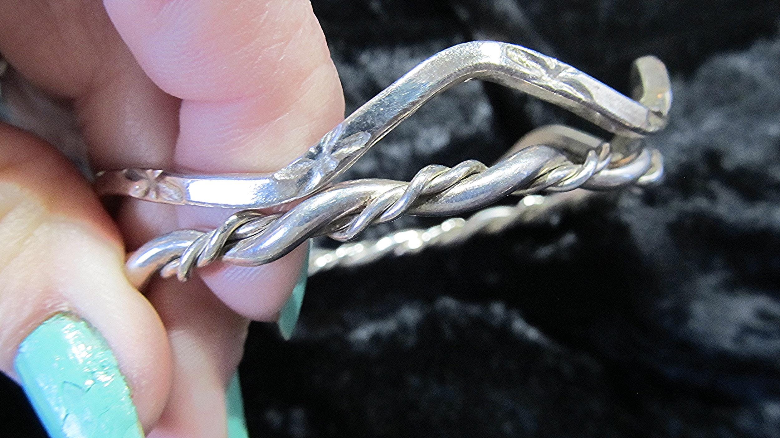 ヴィンテージ！Silver Wavy Cuff ブレスレット 925 Sterling Silver Vintage Wavy Design Cuff Bracelet 6 3/4