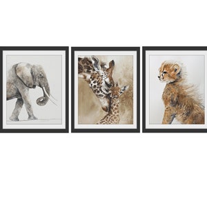 Art print of watercolor Giraffe painting Nursery art PRINT of giraffe. Nursery Giraffe art PRINT SET Elephant cheetah. Nuetral baby decor image 3