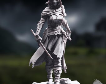Hooded Female Rogue Mini | Shadow Assassin Miniature | Cloaked Knife Fighter | By DM Stash