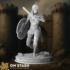 Miniatuur vrouwelijke krijger | Female Fighter Mini, meerdere schaalopties | Door DM Stash