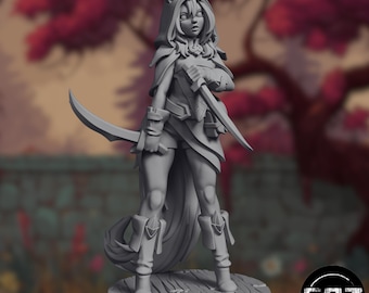 Kitsune Rogue Mini with NSFW Options | Foxfolk Swashbuckler Miniature | Dual-Wielding Trickster in Hooded Cloak | Gaz Mini's