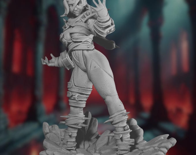 Spiked Demon Queen NSFW Miniature | Fantasy Villain Mini | 32mm-150mm Scales | Unpainted & Unassembled | By Gaz Mini's