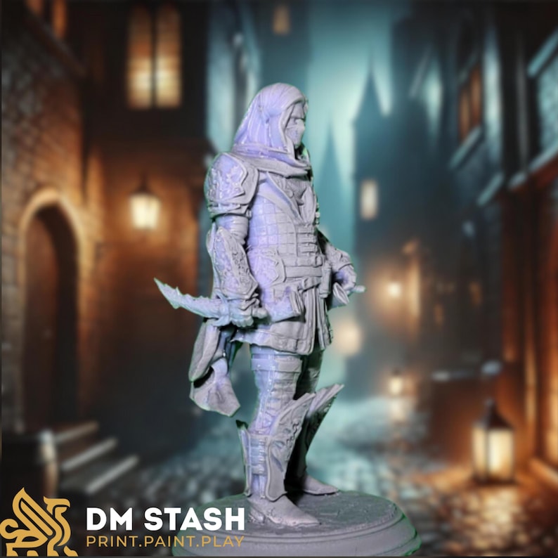 Fantasy elf assassin miniature in dynamic side profile, featuring textured scale armor, ornate boots, and a curved dagger in hand—ideal for resin miniature collectors and RPG tabletop campaigns.