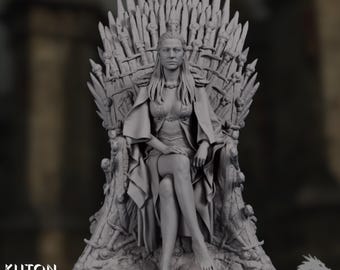 Queen on Throne Model Kit | Royal Villain or Noble Miniature | 1:10 Scale | Kuton