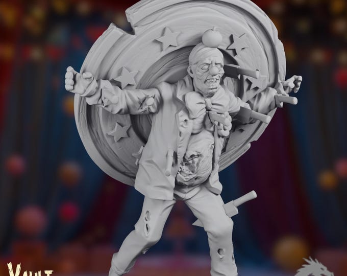 Knife Throw Target Mini | Horror Circus Miniature | The Last Laugh Collection | By VaultZ