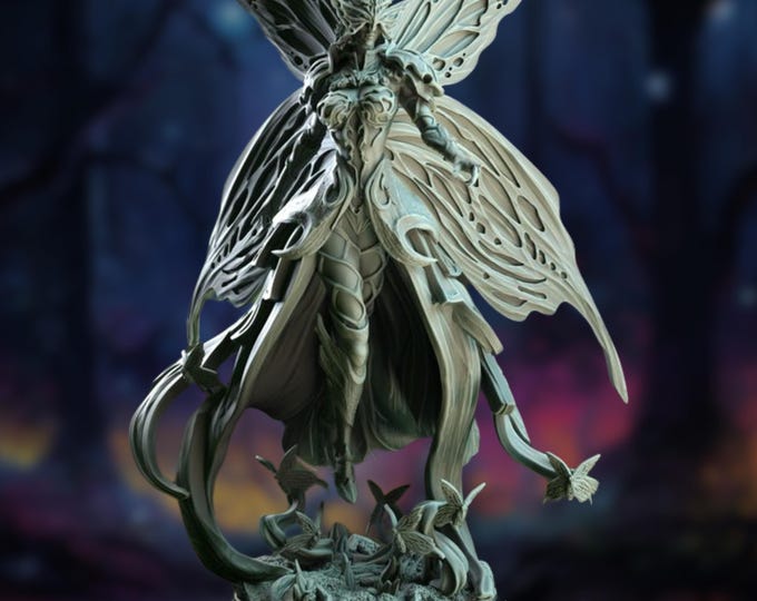 Feywild Queen Mini | Enchanted Winged Monarch Miniature | By DM Stash