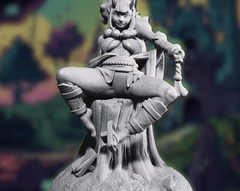 Female Oni  Mini with NSFW Options | Seductive Oni Warrior  Miniature | by Gaz Minis