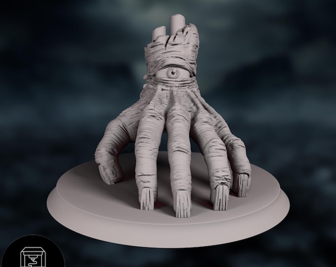 Crawling Hand Monster Mini | Giant Crawling Claw Miniature | Graveyard Boss NPC | By Nafarrate Designs
