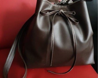Handtasche