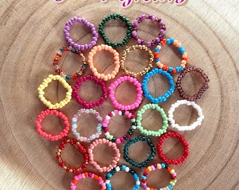 Rocailles Perlenring, 24 Farben, Boho, Glasperlen, fein, elastisch, Stapelring, Ring für Erwachsene, Kinderring, Freundin, Geschenkidee