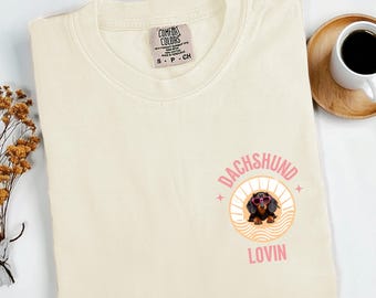 Dachshund Lovin T-Shirt, Wiener Dog Tee, Dachshund T-Shirt, Wiener Dog T-Shirt, Dachshund Tee, Dachshund Mom, Cute Dog Shirt, Dog Mom Shirt