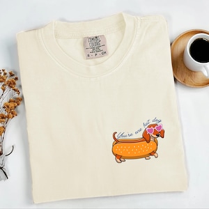 Dachshund T-Shirt, Hot Dog T-Shirt, Doxie, Funny Dachshund Shirt, Wiener Dog T-Shirt, Funny Wiener Dog Shirt, Dachshund Mom, Wiener Dog Mom