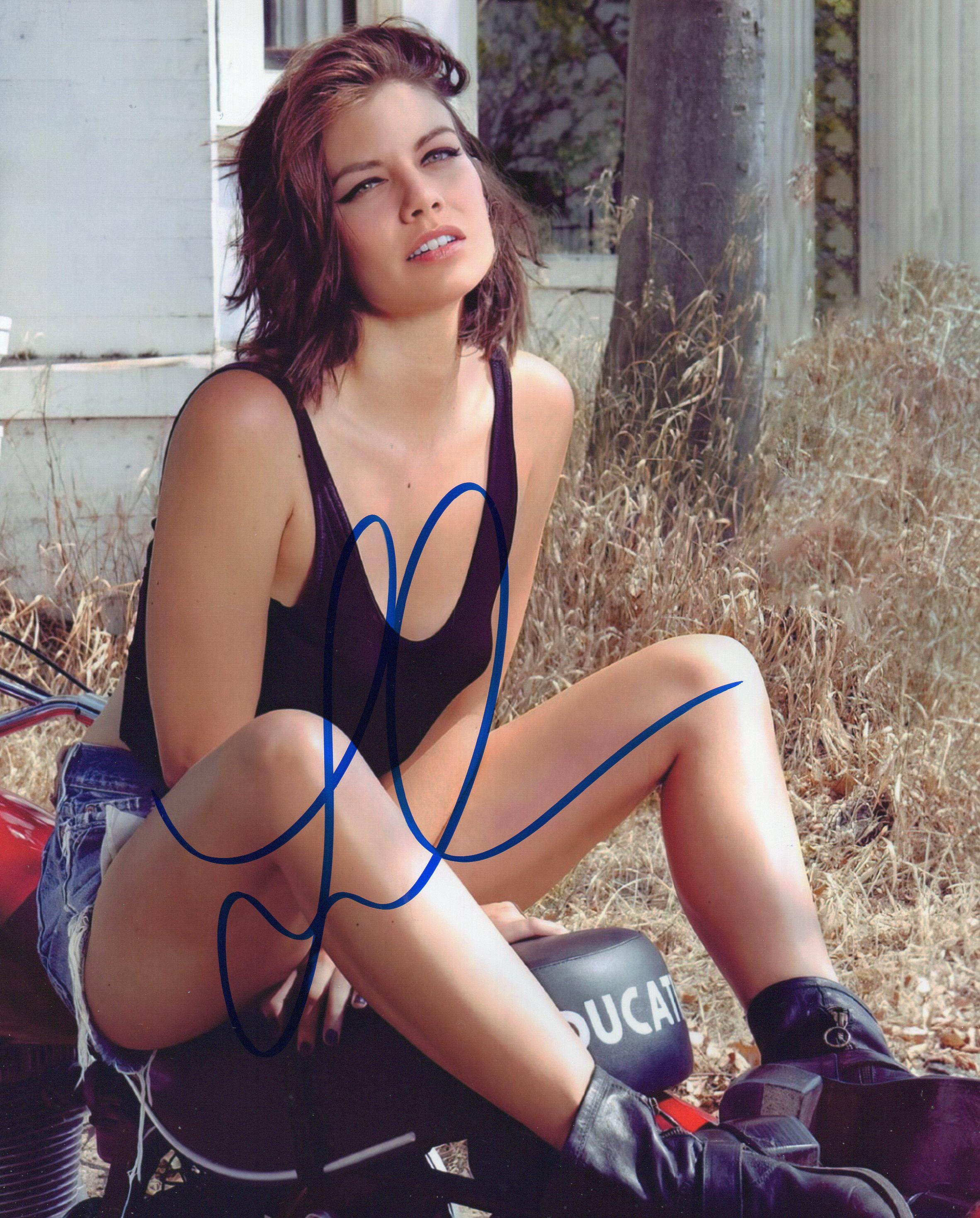 Signed Lauren Cohan 8 X 10 Photo Hot - Etsy