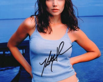 Signed Sarah Michelle Gellar 8 X 10 Photo Cute - Etsy