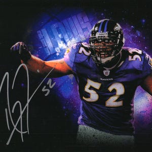 Signed Ray Lewis 8 x 10 Photo Baltimore Ravens