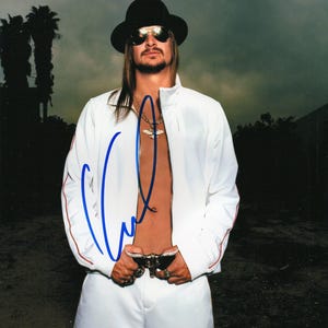 Signed Kid Rock 8 x 10 Photo