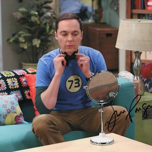 Signed Jim Parsons 8 x 10 Photo The Big Bang Theory Sheldon