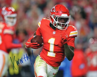 Signed Xavier Worthy 8 x 10 Photo Kansas City Chiefs Nice