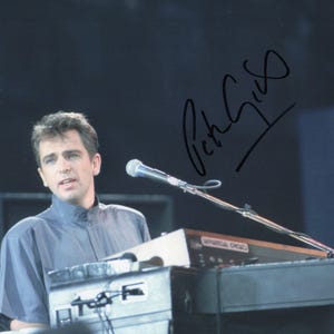 Signed Peter Gabriel 8 x 10 Photo