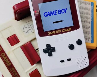 Nintendo Game Boy Color – Classic FC Transparent Red White Shell