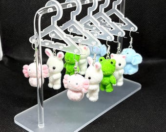 Brincos pendentes com estampa de animais flocados