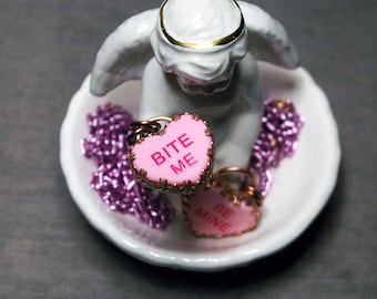 Retro Candy Heart Necklace, Nostalgic Jewelry, 80s and 90s, Pink Aluminum Chain