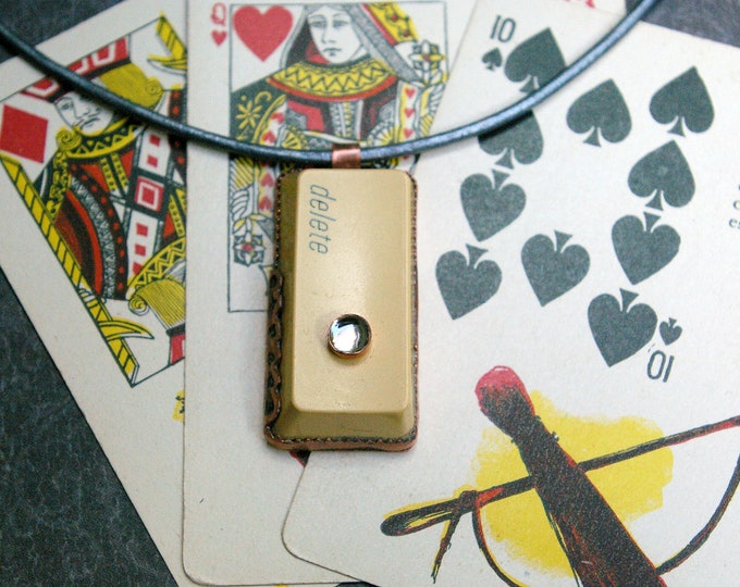 Nostalgic Delete Choker, Vintage Keyboard Key, Upcycled Jewelry, Metallic Leather Cord
