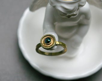 Stardust Twinkle Brass Ring, Dark AB Gem, Hammered Band, Size 6 1/2