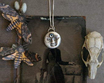 Clairvoyant Full Moon, Sterling Silver, Third Eye, Vintage Glass, Box Link Chain