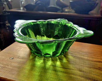 アンティーク EAPG エメラルドグリーンガラス ハンドメイド タンラー
