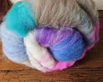 Hand Dyed 19 Micron Merino Wool Batt, Spinning Fiber (2oz)