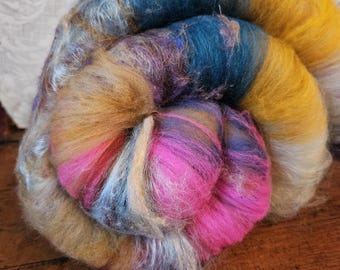 Wild Cockatiel 2 oz Wool 23 Micron  Merino Batt, hand dyed spinning fiber