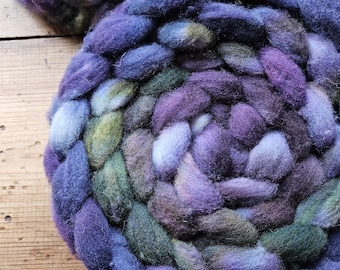 Wilderberry 4 oz Dorset Roving / Wool for spinning yarn, wet or needle felting & weaving