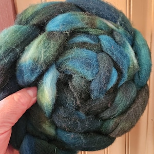 Wizard 4oz Merino nylon acrylic blend soft  24 micron Superwash Roving Top for spinning Yarn